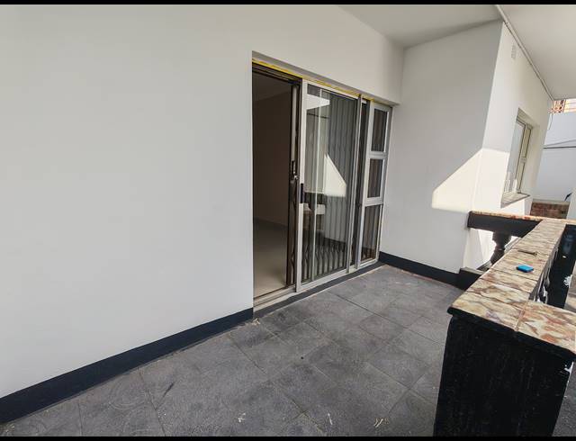 3 BEDROOM APARTMENT TO LET IN OVERPORT